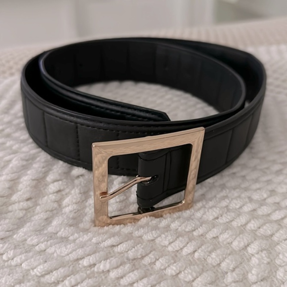 Woman’s Black Belt 🖤